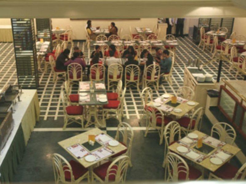 Radisson Blu Atria Bengaluru Otel Dış mekan fotoğraf